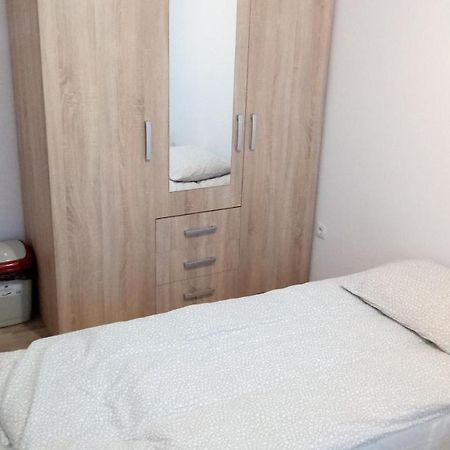 Khan Krum House & Apartments For Rent Elin Pelin ภายนอก รูปภาพ